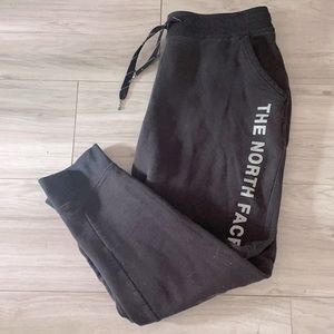 The NorthFace Joggers men’s